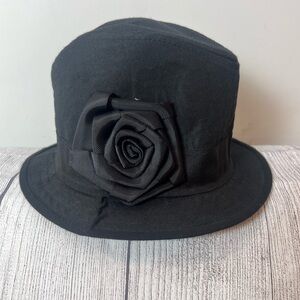 SCALA PRONTO women Elegant Black Hat with Rose Detail/57cm